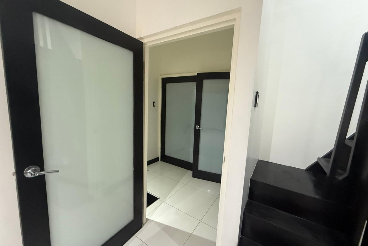 Ninth image of 40-7 Kensington Crescent in Kingston 5, St. Andrew, Jamaica - property is For Rent