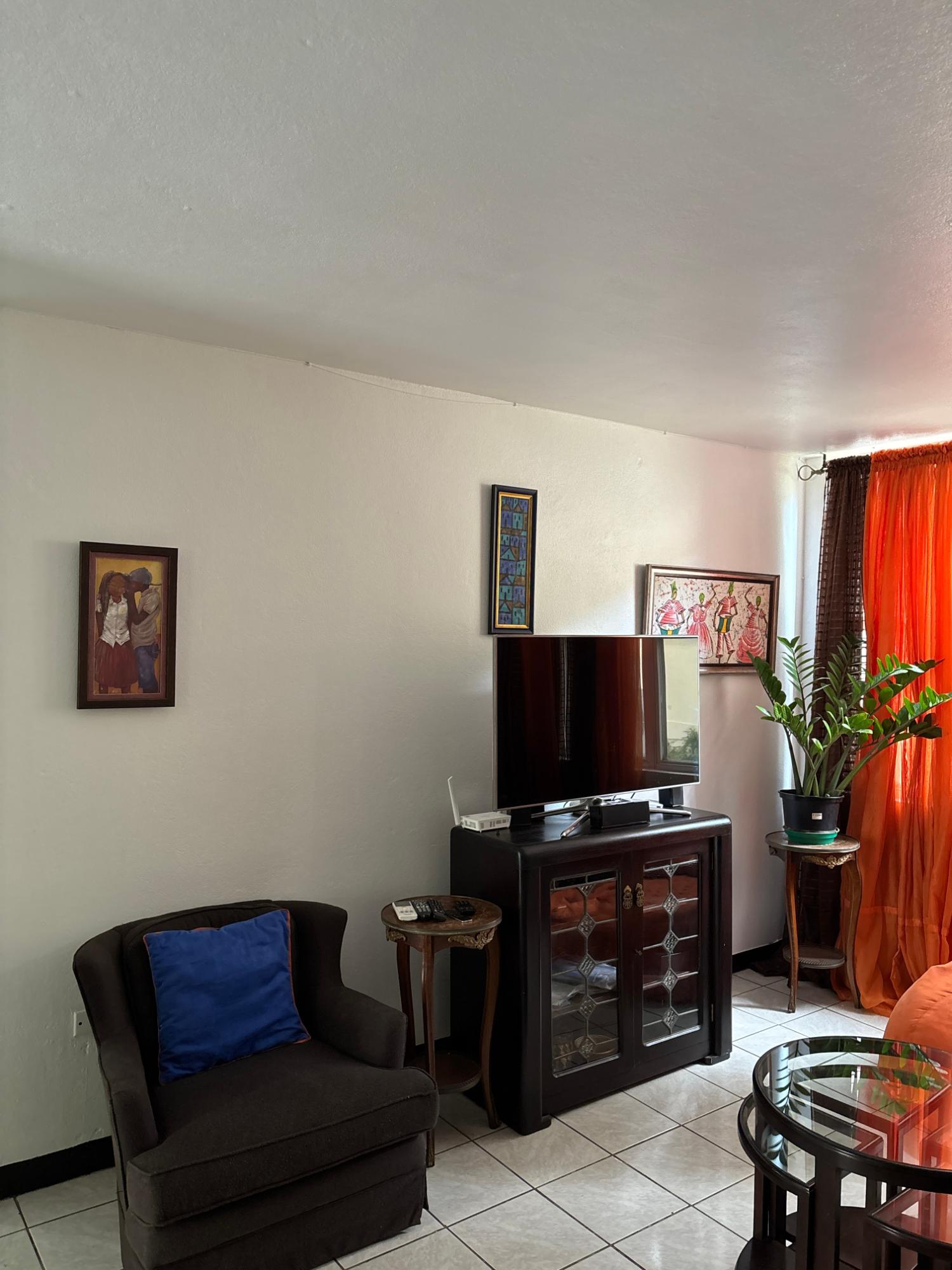 Furnished-2-Bedroom-Apartment-for-Rent-in-Oxford-Manor-New-Kingston-St.-Andrew Seventh image of 101a-16 Oxford Road in Kingston 5, St. Andrew, Jamaica - property is For Rent