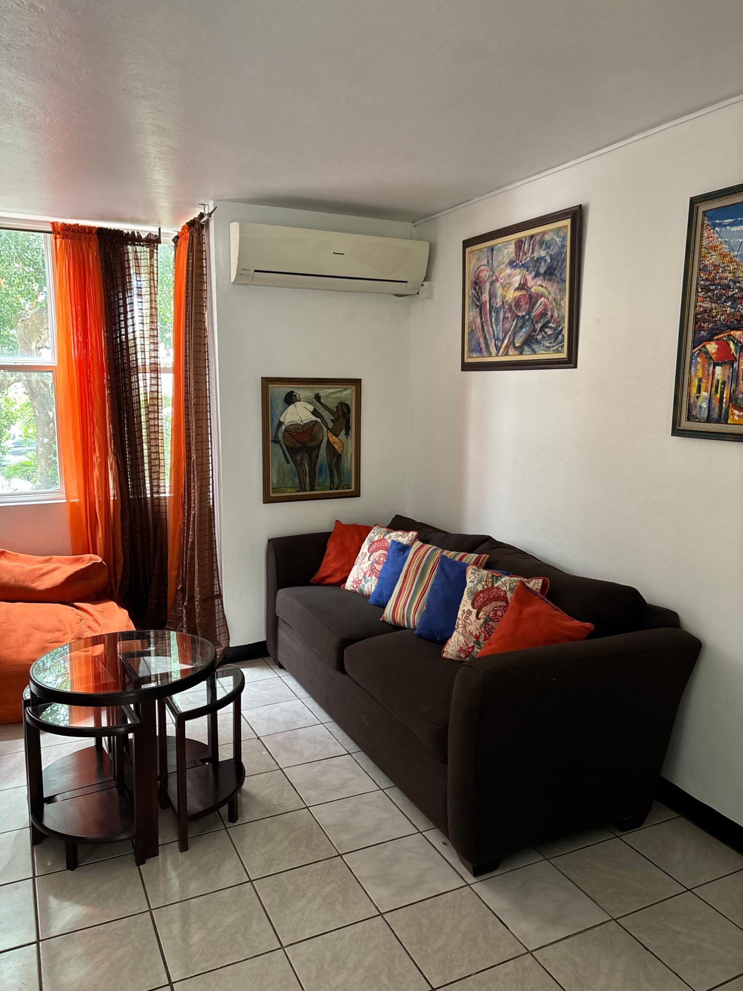 Furnished-2-Bedroom-Apartment-for-Rent-in-Oxford-Manor-New-Kingston-St.-Andrew Ninth image of 101a-16 Oxford Road in Kingston 5, St. Andrew, Jamaica - property is For Rent