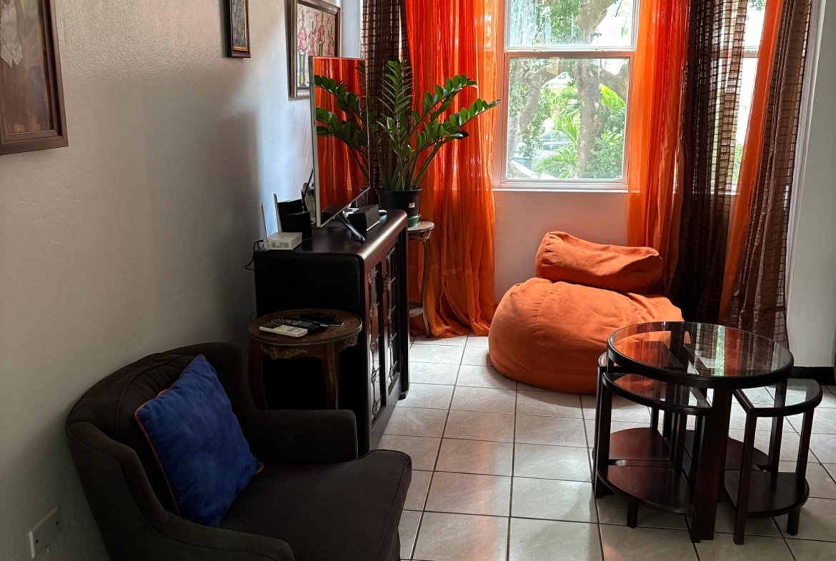 Tenth image of 101a-16 Oxford Road in Kingston 5, St. Andrew, Jamaica - property is For Rent