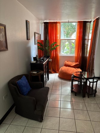 Tenth image of 101a-16 Oxford Road in Kingston 5, St. Andrew, Jamaica - property is For Rent