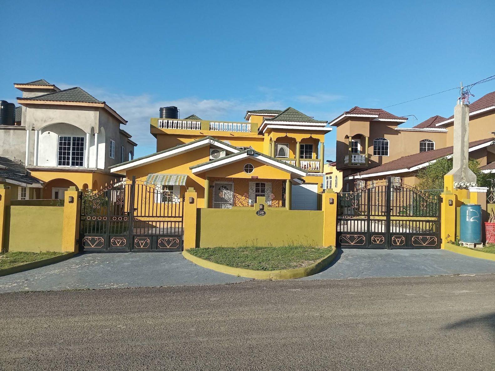Furnished-2-Bedroom-House-for-Rent-in-Stonebrook-Vista-Trelawny-Jamaica Second image of 129 Diamond Drive, Stonebrook in Falmouth, Trelawny, Jamaica - property is For Rent