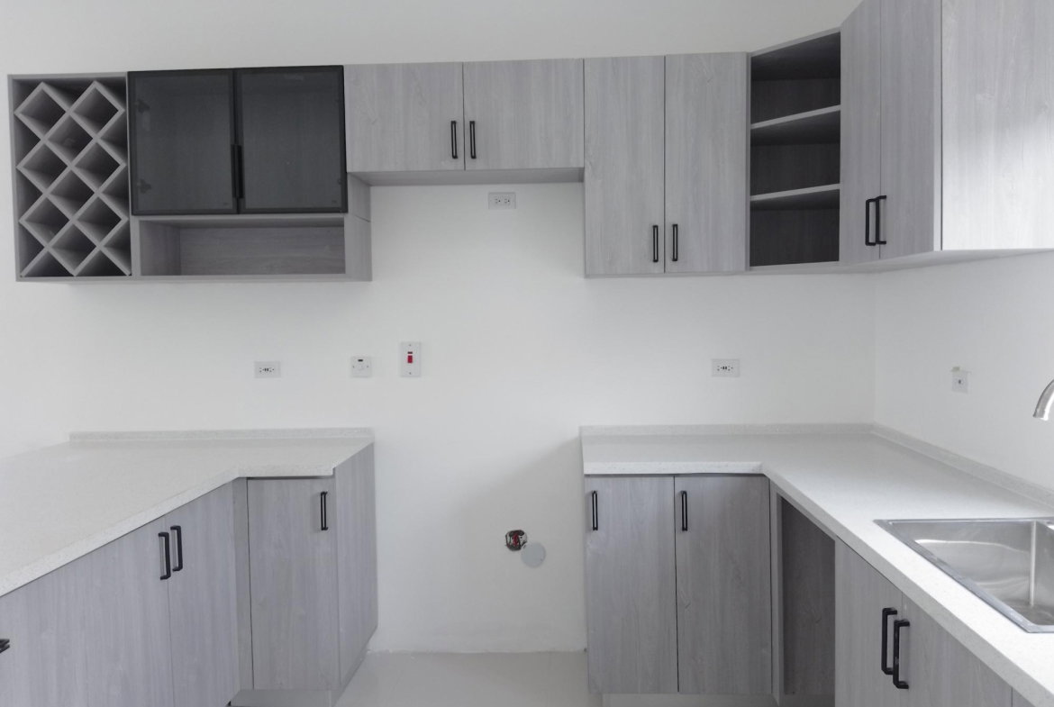 Third image of 63- Ocho Rios Country Club in Ocho Rios, St. Ann, Jamaica - property is For Rent