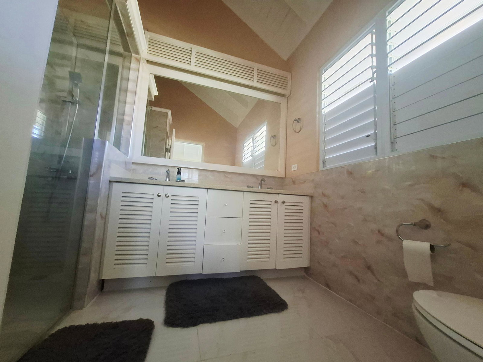 Sixth image of Mango Walk, Coolshade in Richmond, St. Ann, Jamaica - property is For Rent