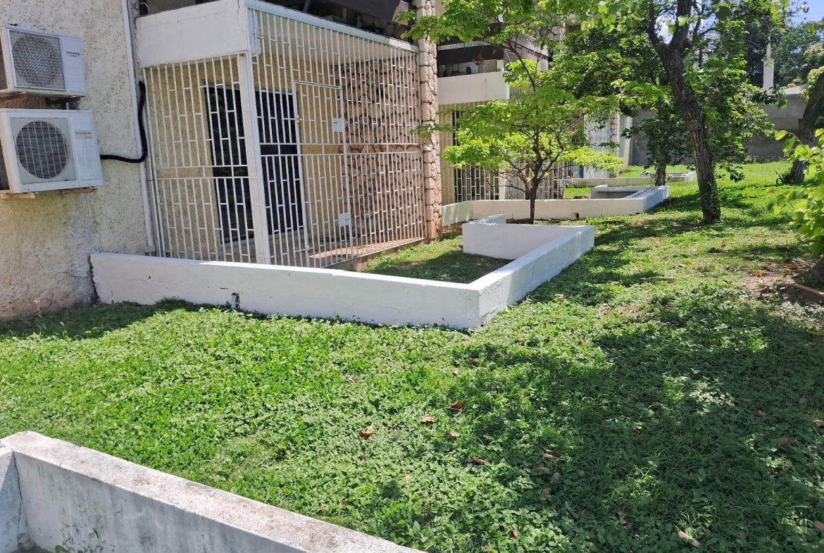 Tenth image of 2-12-14 Waterloo Avenue in Kingston 5, St. Andrew, Jamaica - property is For Rent
