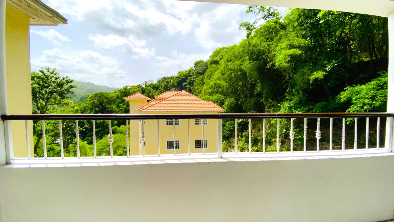 Thirteenth image of Irish Town Road in Irish Town P.A., St. Andrew, Jamaica - property is For Rent
