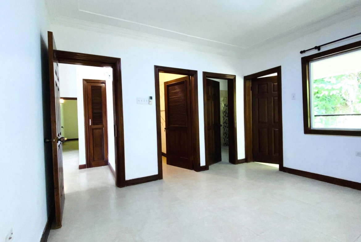 Twenty-Third image of Irish Town Road in Irish Town P.A., St. Andrew, Jamaica - property is For Rent