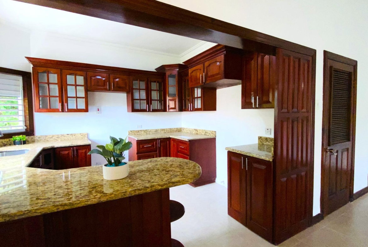 Fifth image of Irish Town Road in Irish Town P.A., St. Andrew, Jamaica - property is For Rent