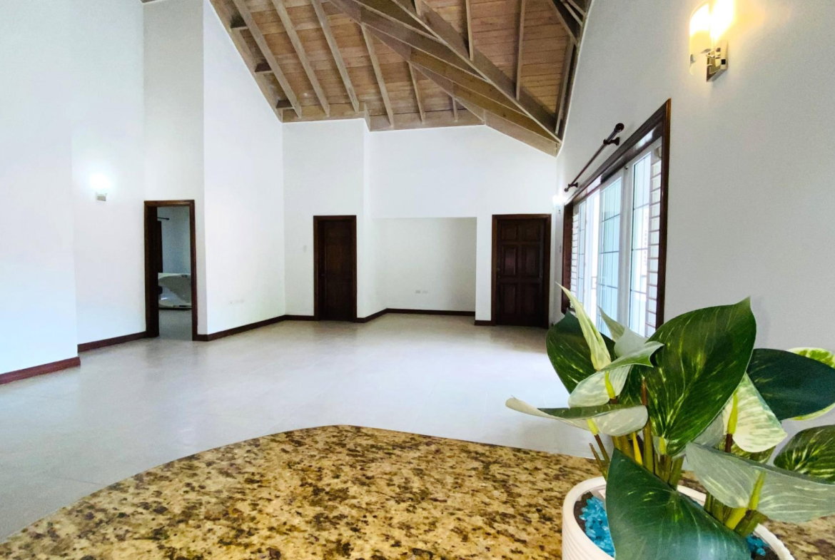 Eighth image of Irish Town Road in Irish Town P.A., St. Andrew, Jamaica - property is For Rent