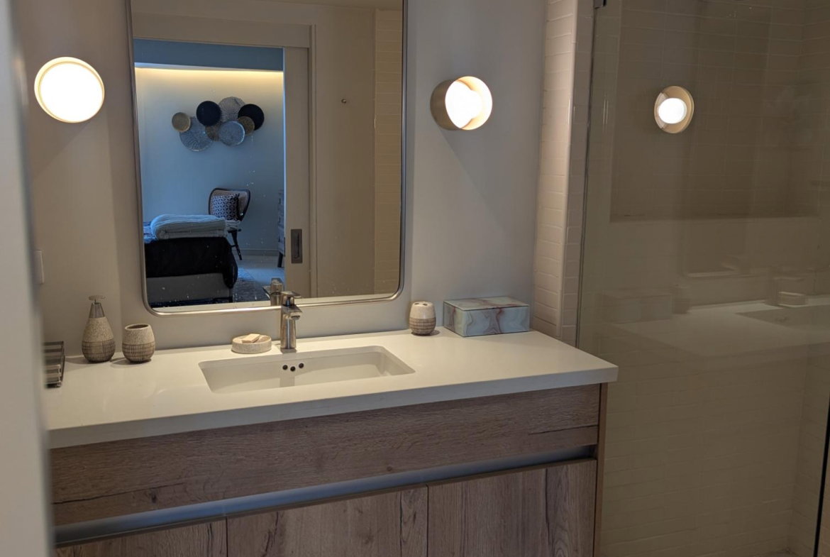 Twelfth image of 903-2-4 King Street in Kingston 2, Kingston, Jamaica - property is For Rent