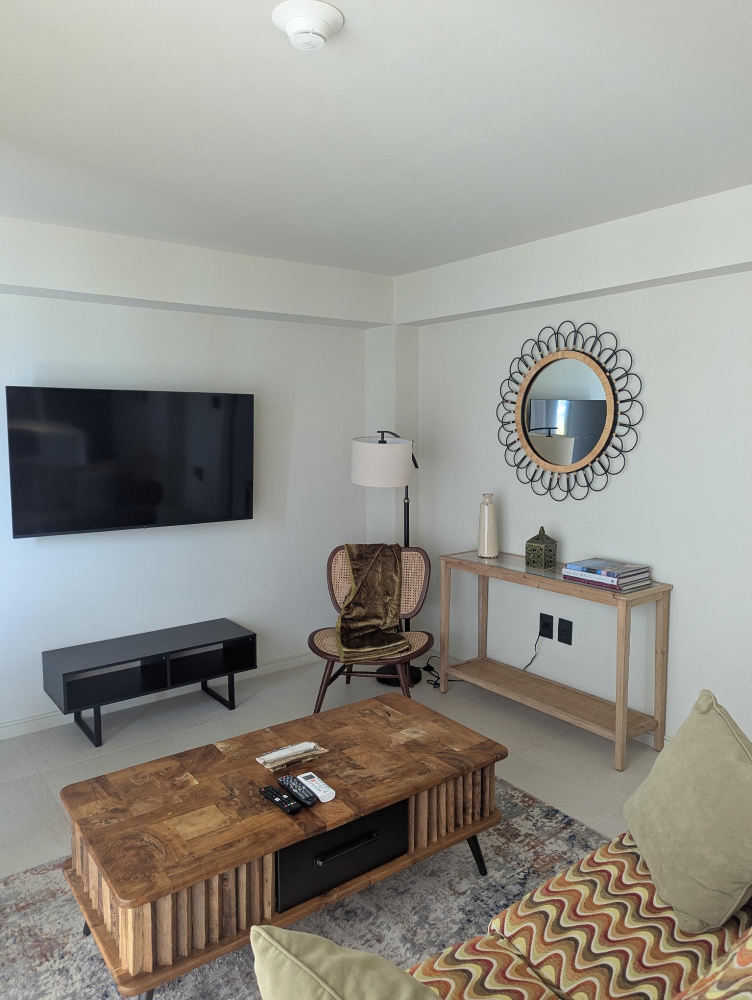 Fifth image of 903-2-4 King Street in Kingston 2, Kingston, Jamaica - property is For Rent