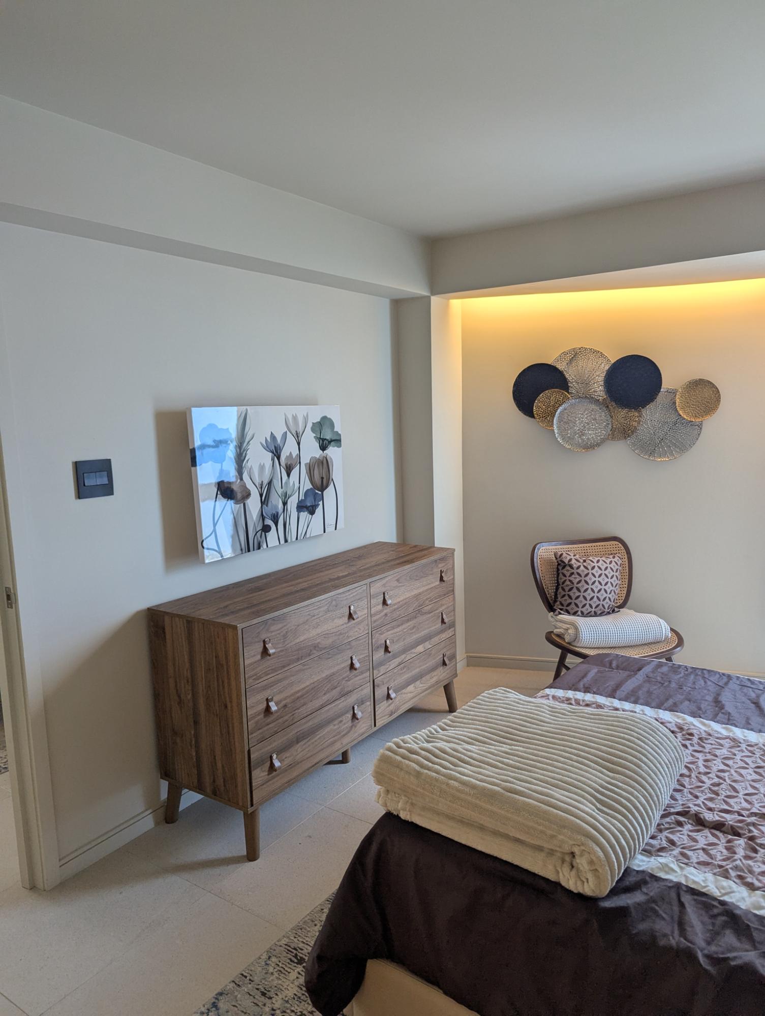 Seventh image of 903-2-4 King Street in Kingston 2, Kingston, Jamaica - property is For Rent