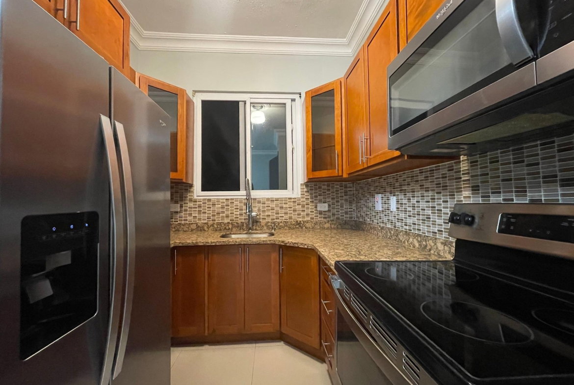 Seventh image of 16 Fairway Avenue in Kingston 5, St. Andrew, Jamaica - property is For Rent