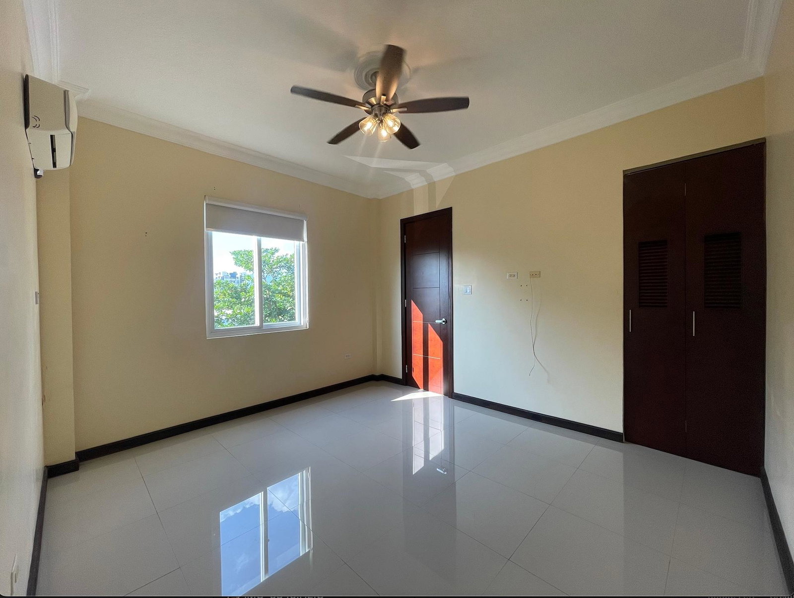 Luxury-1-Bedroom-Executive-Apartment-for-Rent-at-16-Fairway-Ave-St.-Andrew-Jamaica Tenth image of 16 Fairway Avenue in Kingston 5, St. Andrew, Jamaica - property is For Rent