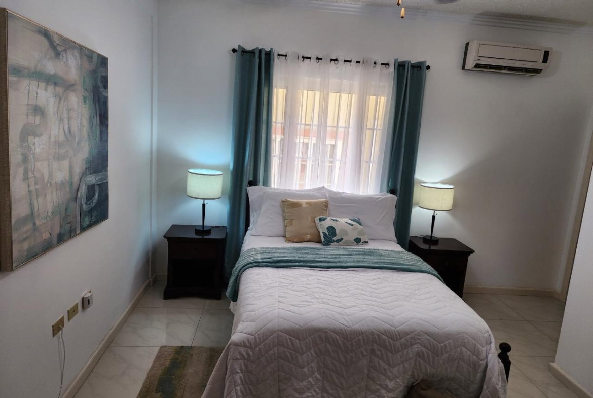 Sixth image of 15-12 Fairway Ave in Kingston 5, St. Andrew, Jamaica - property is For Rent