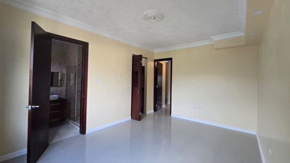 Eleventh image of 17-16 Fairway Avenue, Kingston in Kingston 5, St. Andrew, Jamaica - property is For Rent