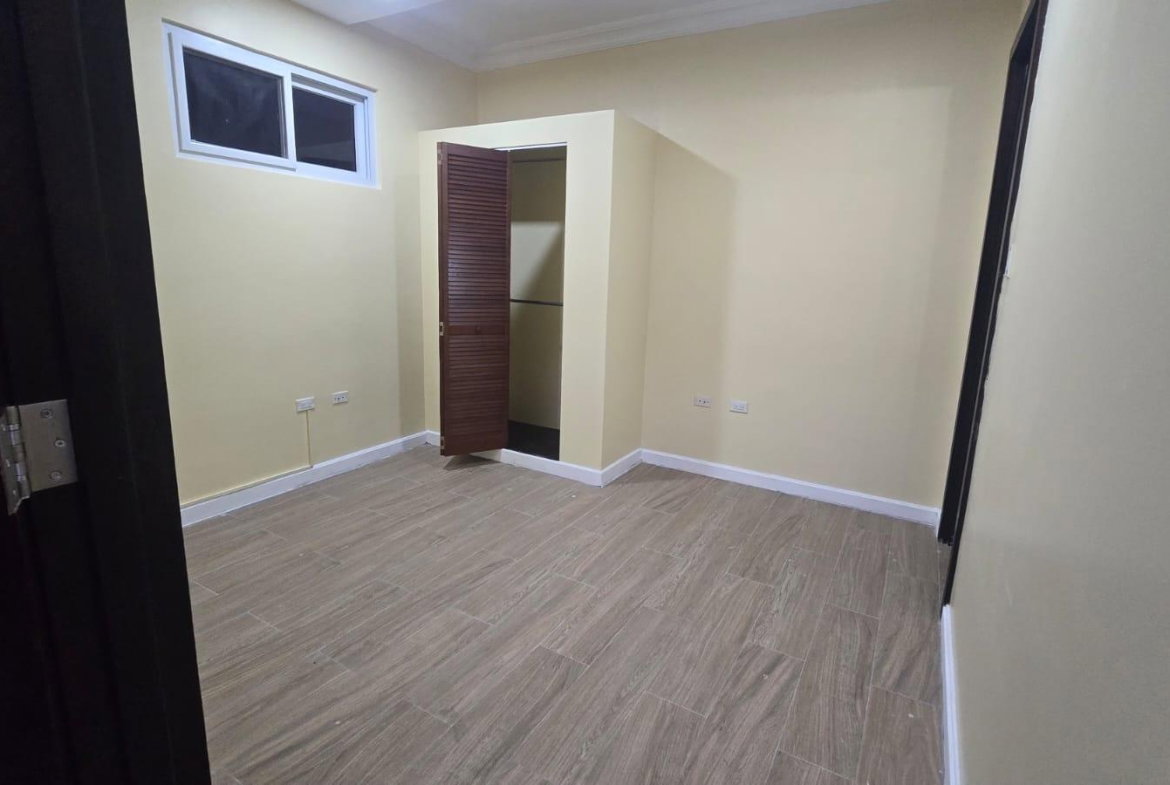 Fifth image of 17-16 Fairway Avenue, Kingston in Kingston 5, St. Andrew, Jamaica - property is For Rent