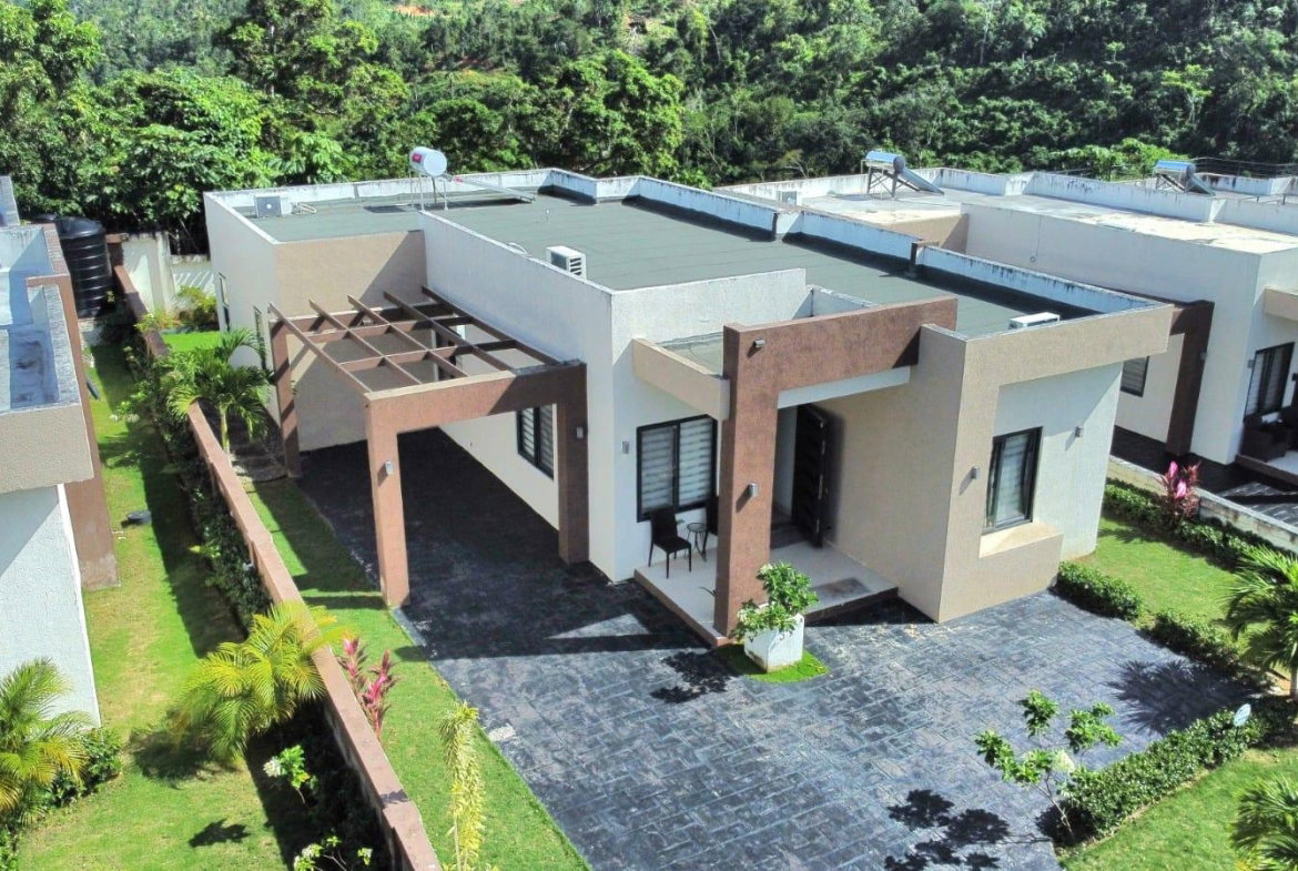 First image of Lot-39 South Beach Boulevard in Ocho Rios, St. Ann, Jamaica - property is For Rent