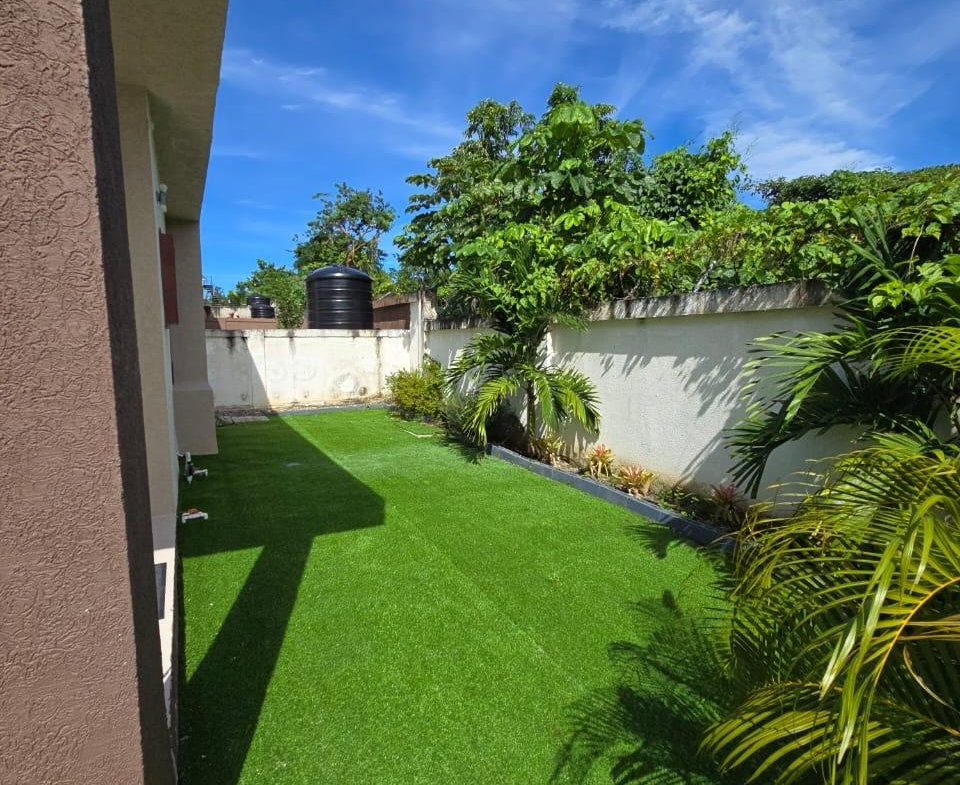 Sixth image of Lot-39 South Beach Boulevard in Ocho Rios, St. Ann, Jamaica - property is For Rent