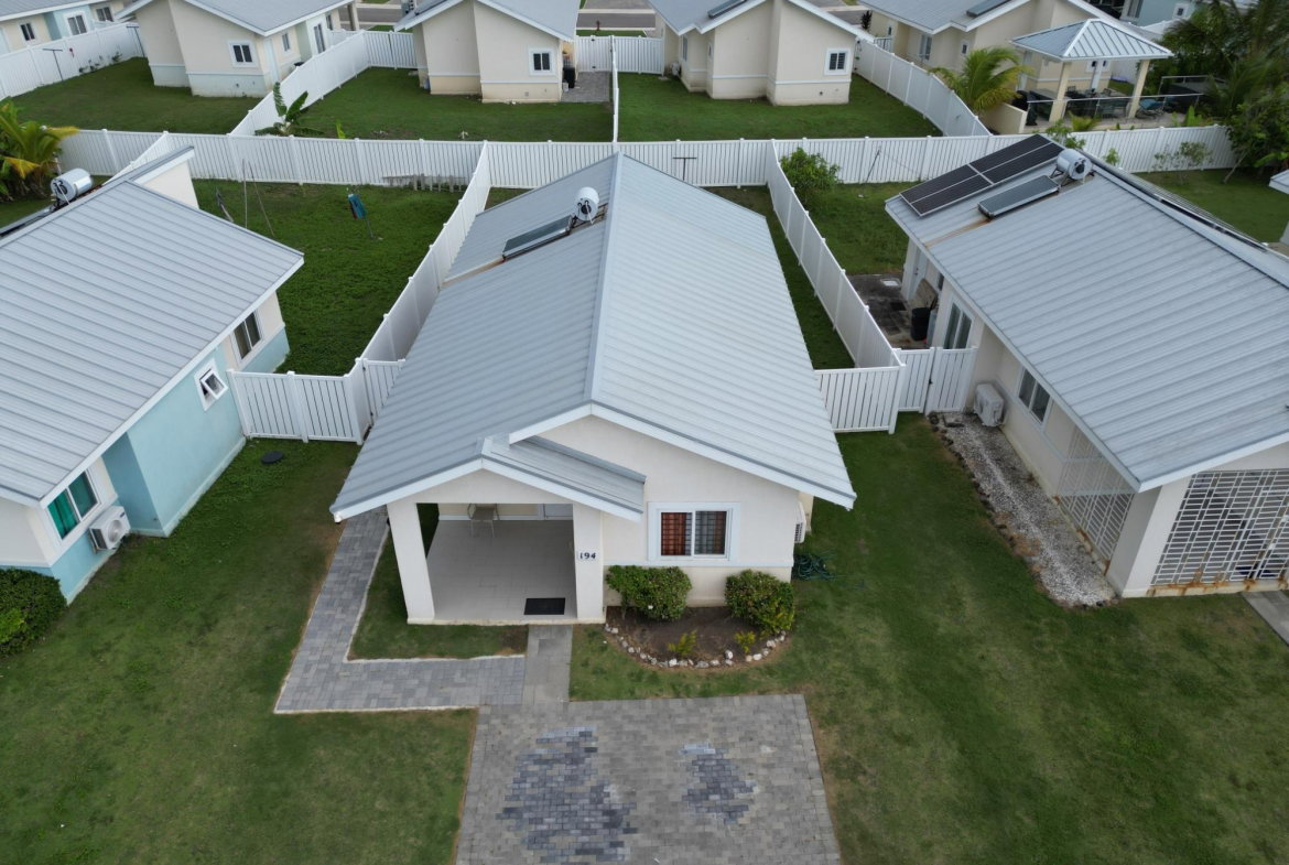 Second image of 194- Ocean Point in Lucea, Hanover, Jamaica - property is For Rent