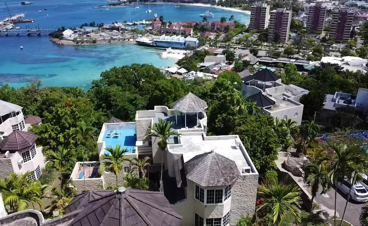First image of D4-d4 Columbus Heights in Ocho Rios, St. Ann, Jamaica - property is For Rent
