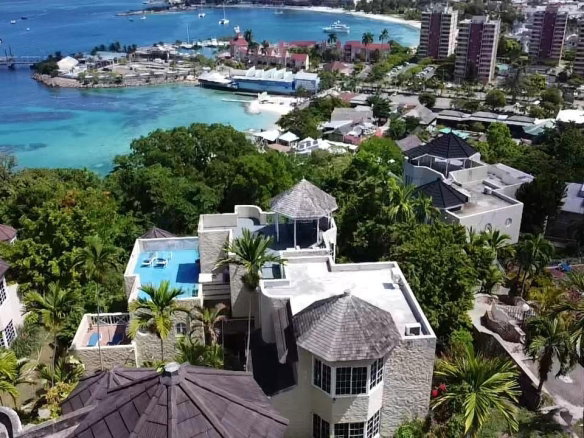 First image of D4-d4 Columbus Heights in Ocho Rios, St. Ann, Jamaica - property is For Rent