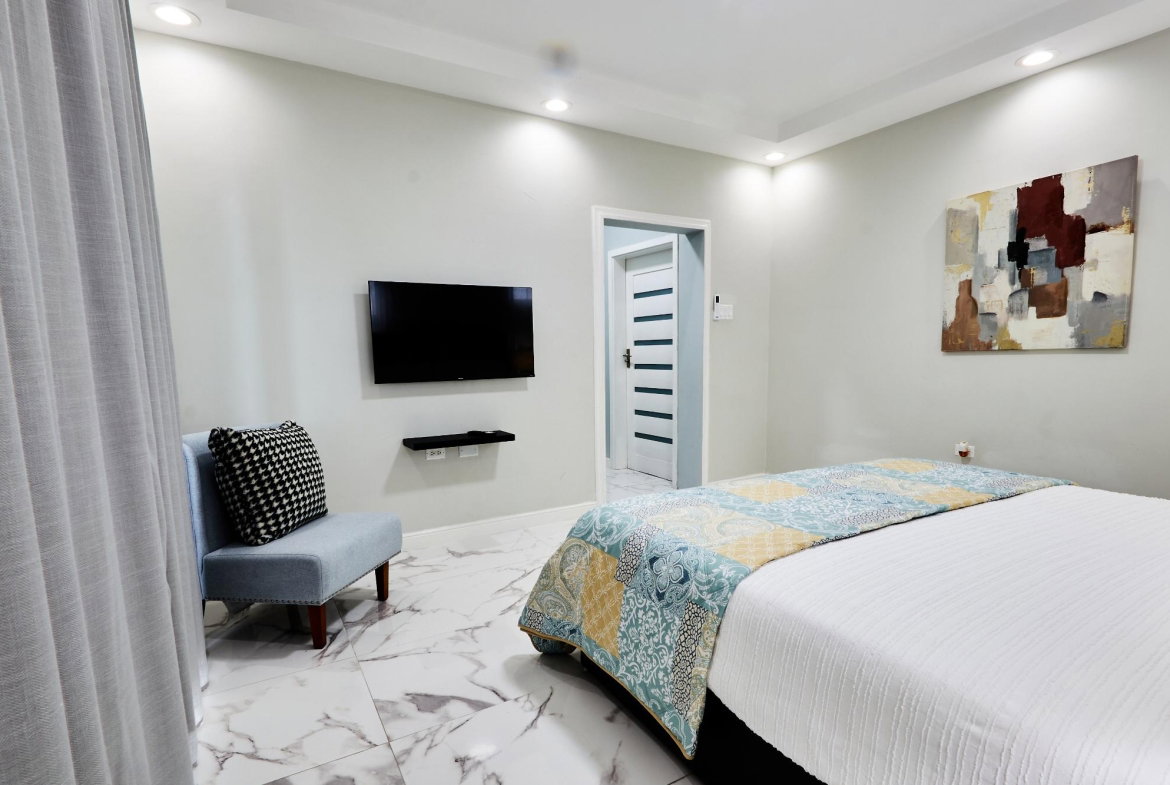 Eleventh image of 7-6 Winston Ave in Kingston 6, St. Andrew, Jamaica - property is For Rent