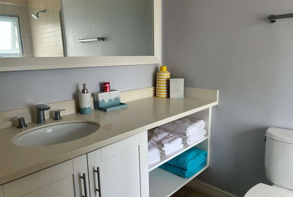 Tenth image of U301- Fern Court in Richmond, St. Ann, Jamaica - property is For Rent