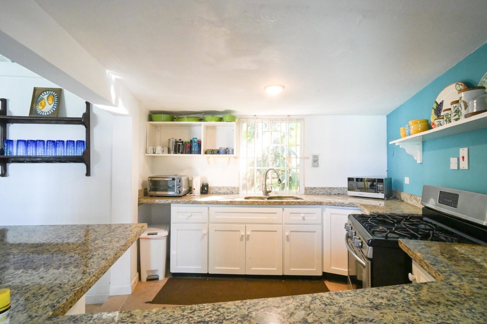 Luxury-3-Bedroom-Seaside-Cottage-for-Rent-in-Ocho-Rios-Jamaica Eleventh image of Sylvia Lawn in Ocho Rios, St. Ann, Jamaica - property is For Rent