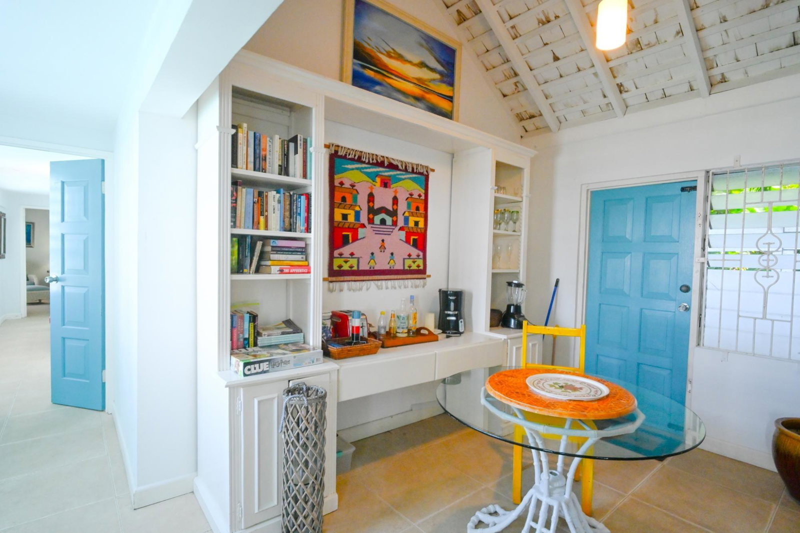 Luxury-3-Bedroom-Seaside-Cottage-for-Rent-in-Ocho-Rios-Jamaica Eighth image of Sylvia Lawn in Ocho Rios, St. Ann, Jamaica - property is For Rent