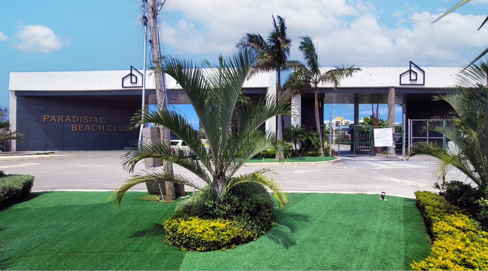 First image of 290- Paraddisiac Beach Club in Richmond, St. Ann, Jamaica - property is For Rent