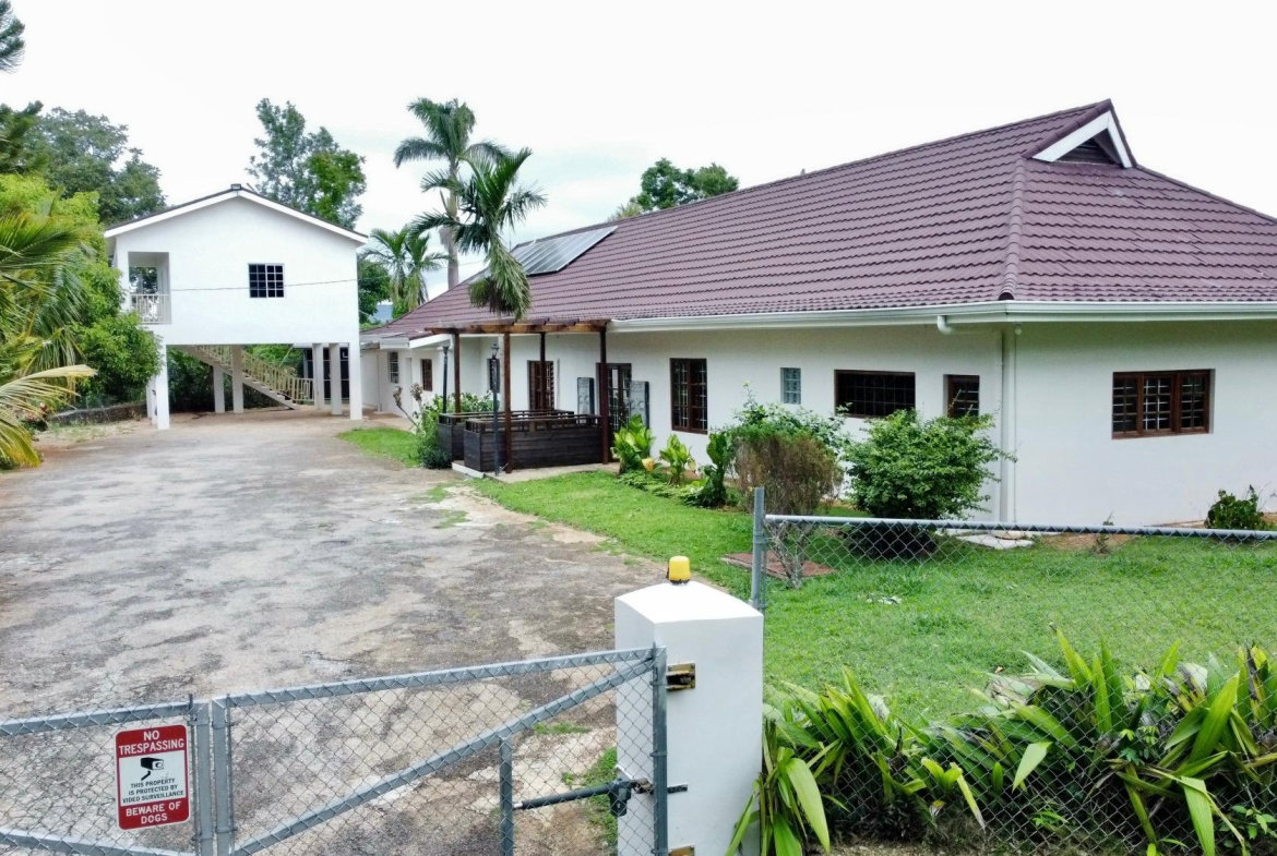 Seventh image of Lot #34 Bloomfield, Mandeville in Mandeville, Manchester, Jamaica - property is For Rent