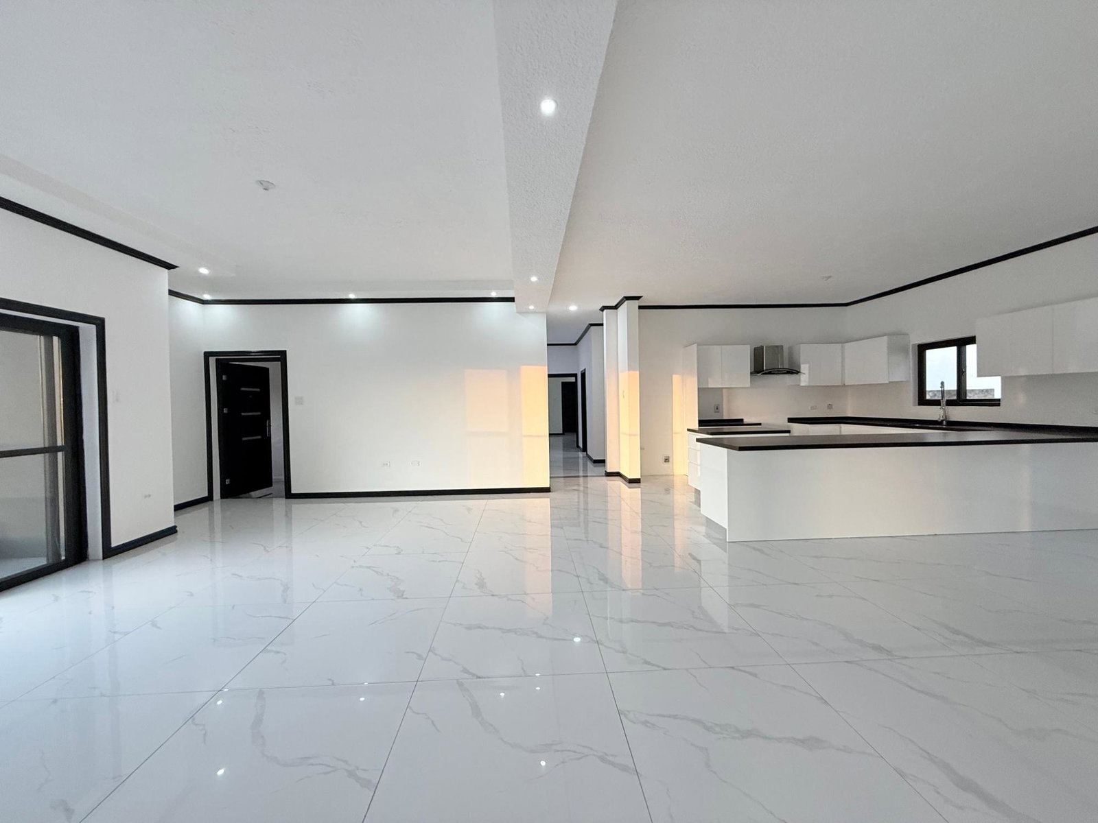 Eleventh image of 7-11-13 Hill Road, Kingston 8 in Constant Spring P.O., St. Andrew, Jamaica - property is For Rent