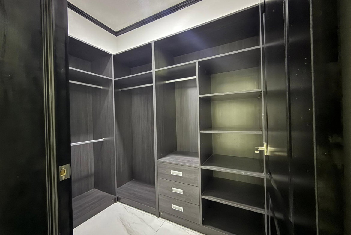 Sixteenth image of 7-11-13 Hill Road, Kingston 8 in Constant Spring P.O., St. Andrew, Jamaica - property is For Rent