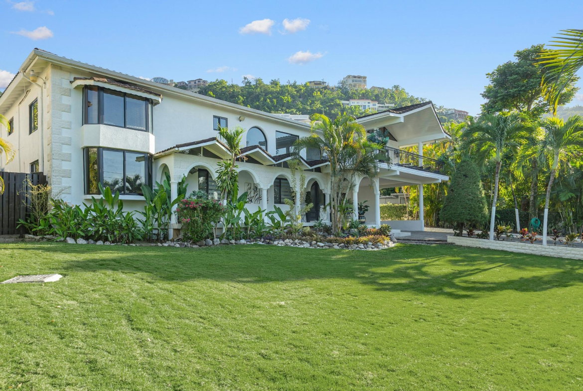 First image of 6 Garden View in Kingston 8, St. Andrew, Jamaica - property is For Rent