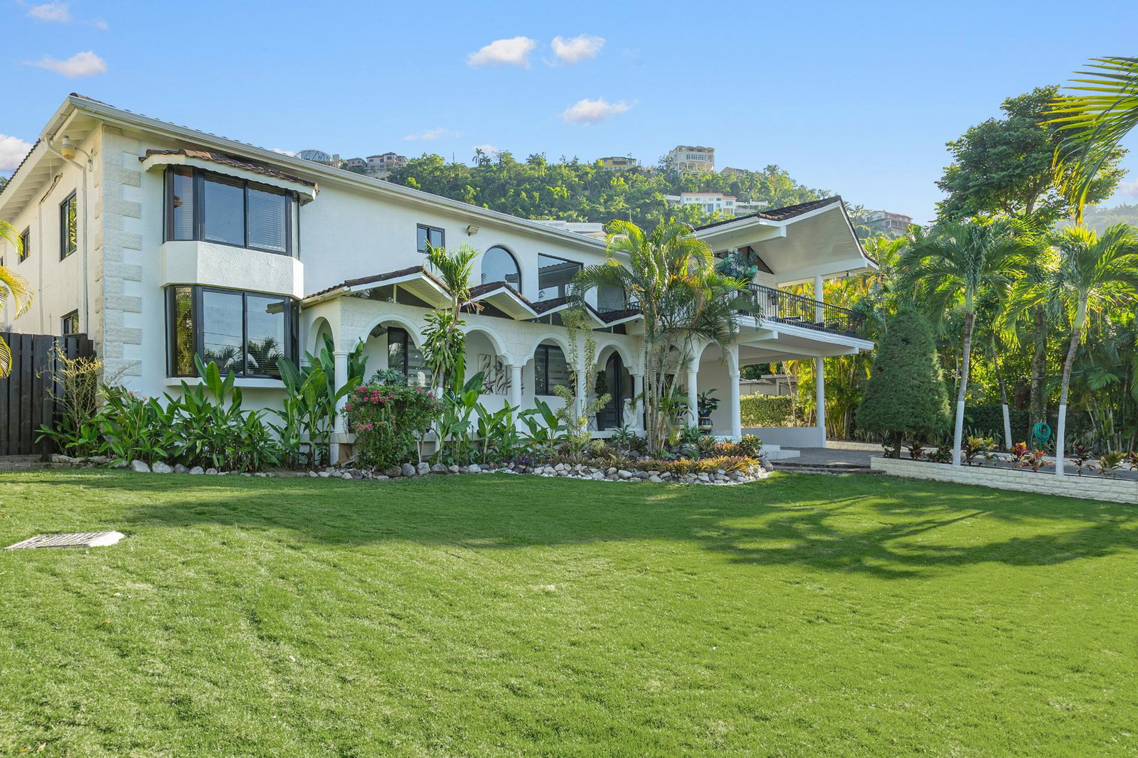 First image of 6 Garden View in Kingston 8, St. Andrew, Jamaica - property is For Rent