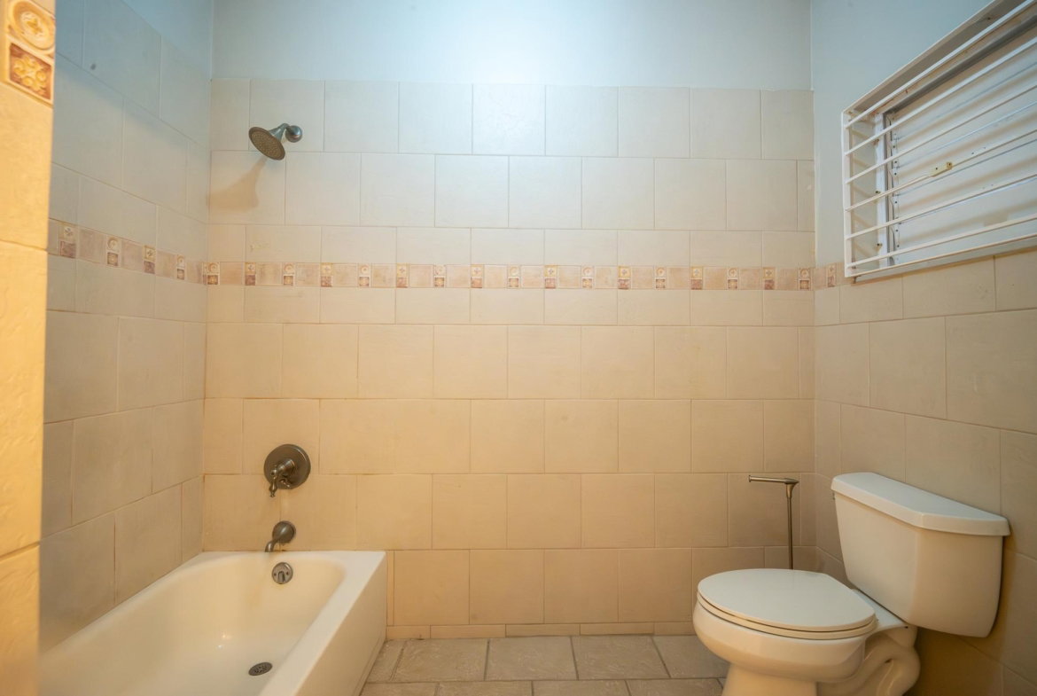 Fifteenth image of 16 Farringdon Heights in Kingston 6, St. Andrew, Jamaica - property is For Rent