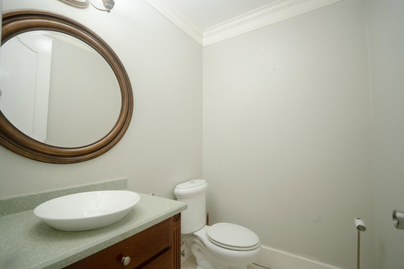 Twentieth image of 16 Farringdon Heights in Kingston 6, St. Andrew, Jamaica - property is For Rent