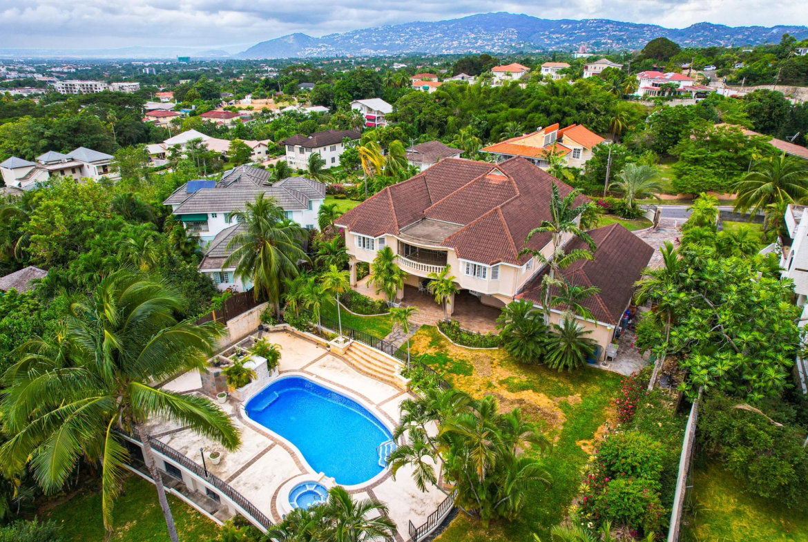 Twenty-Sixth image of 16 Farringdon Heights in Kingston 6, St. Andrew, Jamaica - property is For Rent