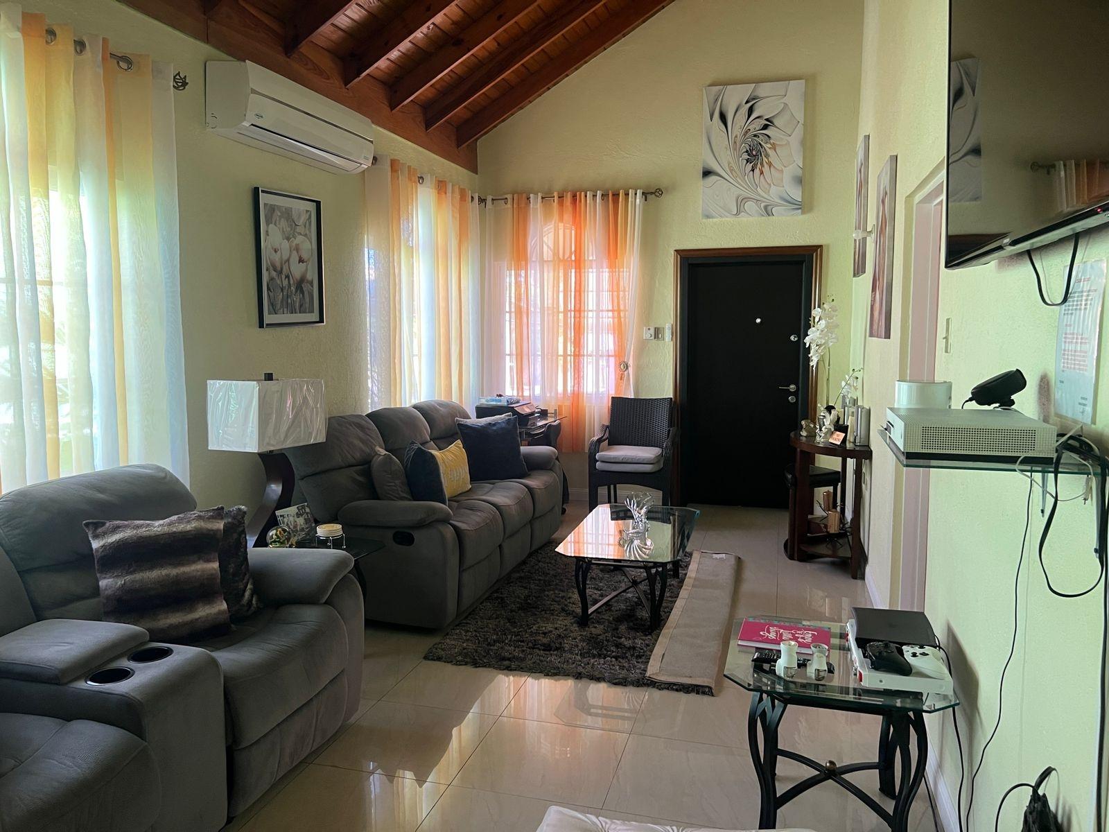 Luxury-5-Bedroom-House-for-Rent-in-Mansfield-Ocho-Rios-St.-Ann Third image of Lot#18- 18 Mansfield Heights, Pha in Ocho Rios, St. Ann, Jamaica - property is For Rent