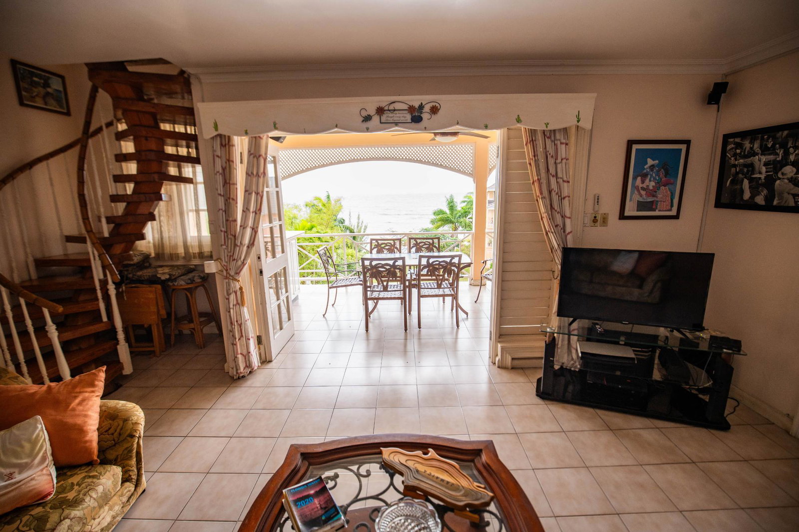 Luxury-Beachfront-Penthouse-for-Rent-in-Ocho-Rios-Jamaica-3-Bedroom-Resort-Apartment Twelfth image of a 6-127 Main Street Ocho Rios in Ocho Rios, St. Ann, Jamaica - property is For Rent