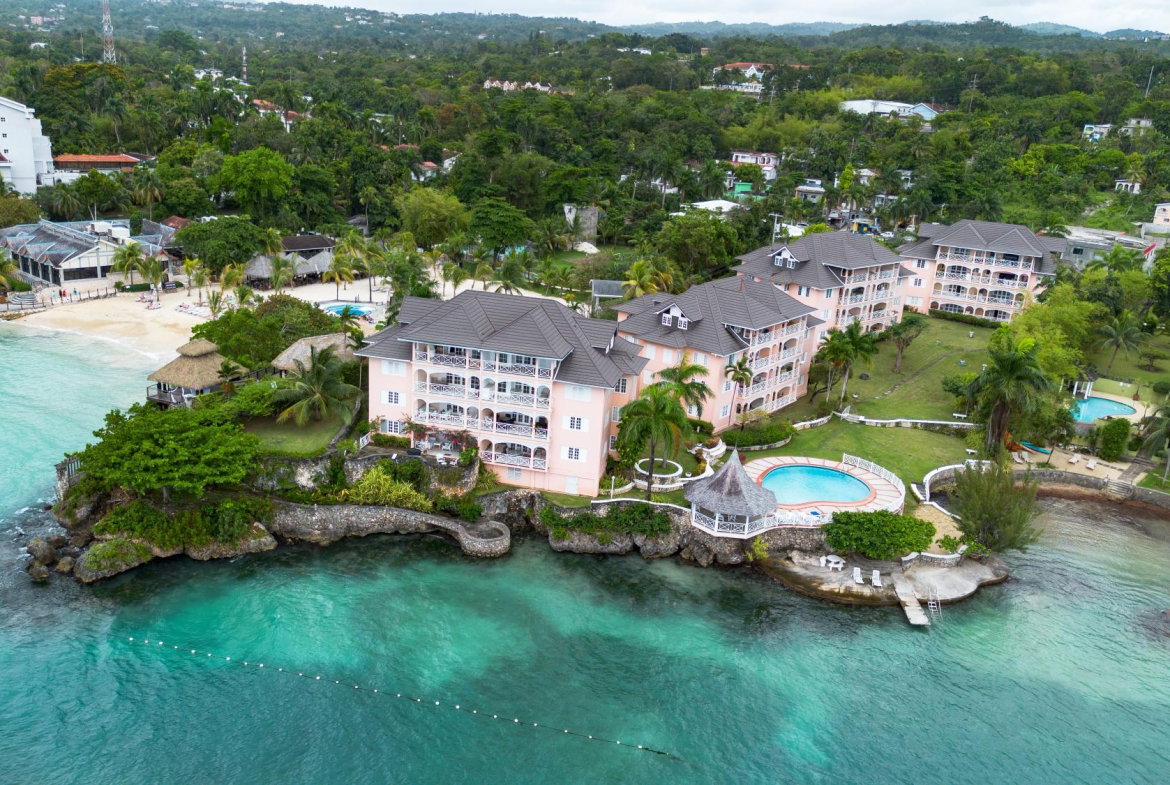 First image of a 6-127 Main Street Ocho Rios in Ocho Rios, St. Ann, Jamaica - property is For Rent