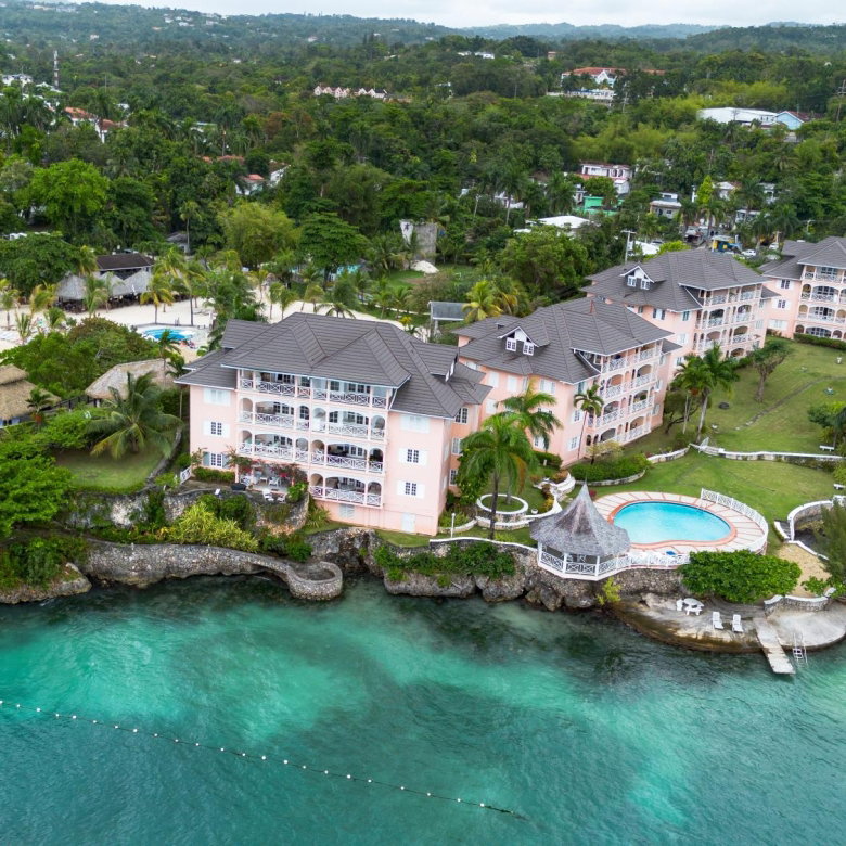 First image of a 6-127 Main Street Ocho Rios in Ocho Rios, St. Ann, Jamaica - property is For Rent
