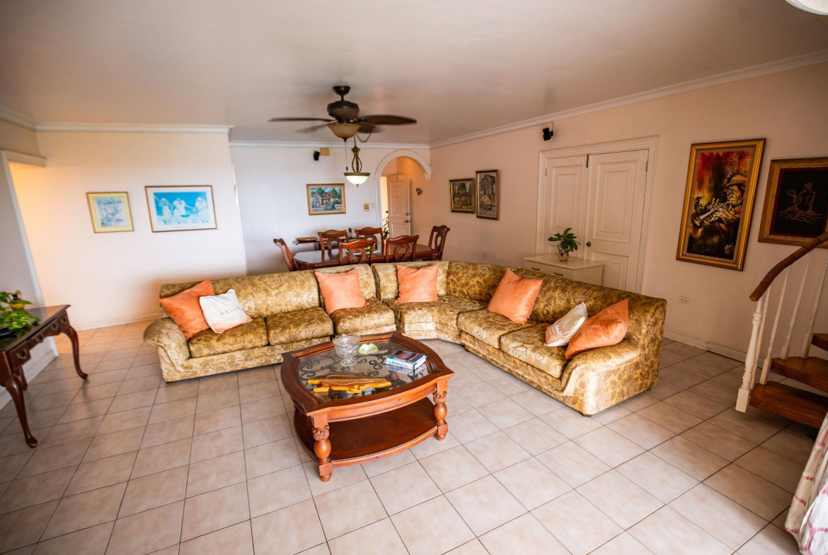 Tenth image of a 6-127 Main Street Ocho Rios in Ocho Rios, St. Ann, Jamaica - property is For Rent