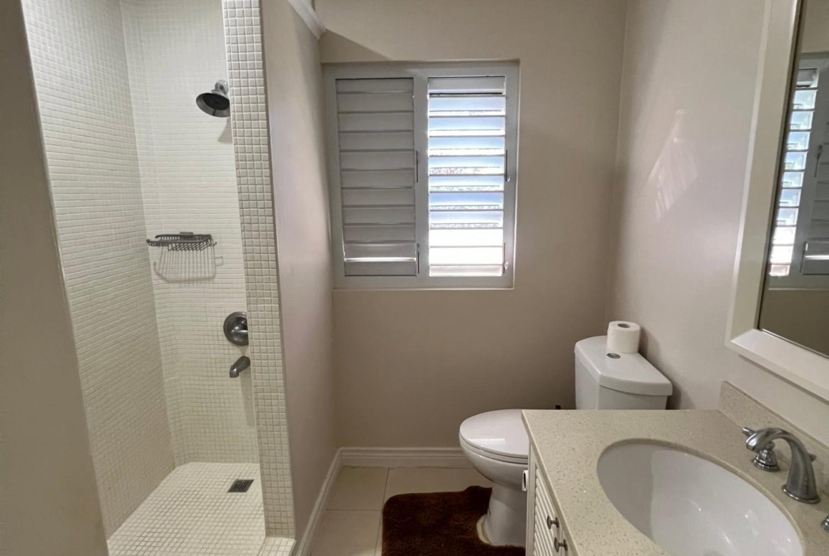 Eleventh image of 903 Lignum Vitae, The Crest, in Richmond, St. Ann, Jamaica - property is For Rent