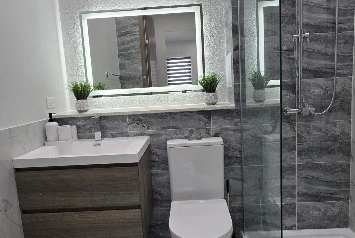 Eighth image of 407-22 Wellington in Kingston 6, St. Andrew, Jamaica - property is For Rent