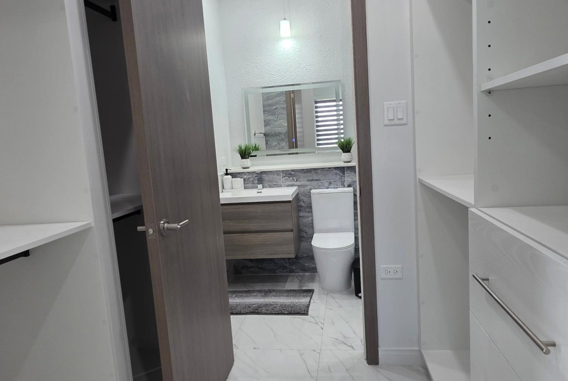 Ninth image of 407-22 Wellington in Kingston 6, St. Andrew, Jamaica - property is For Rent