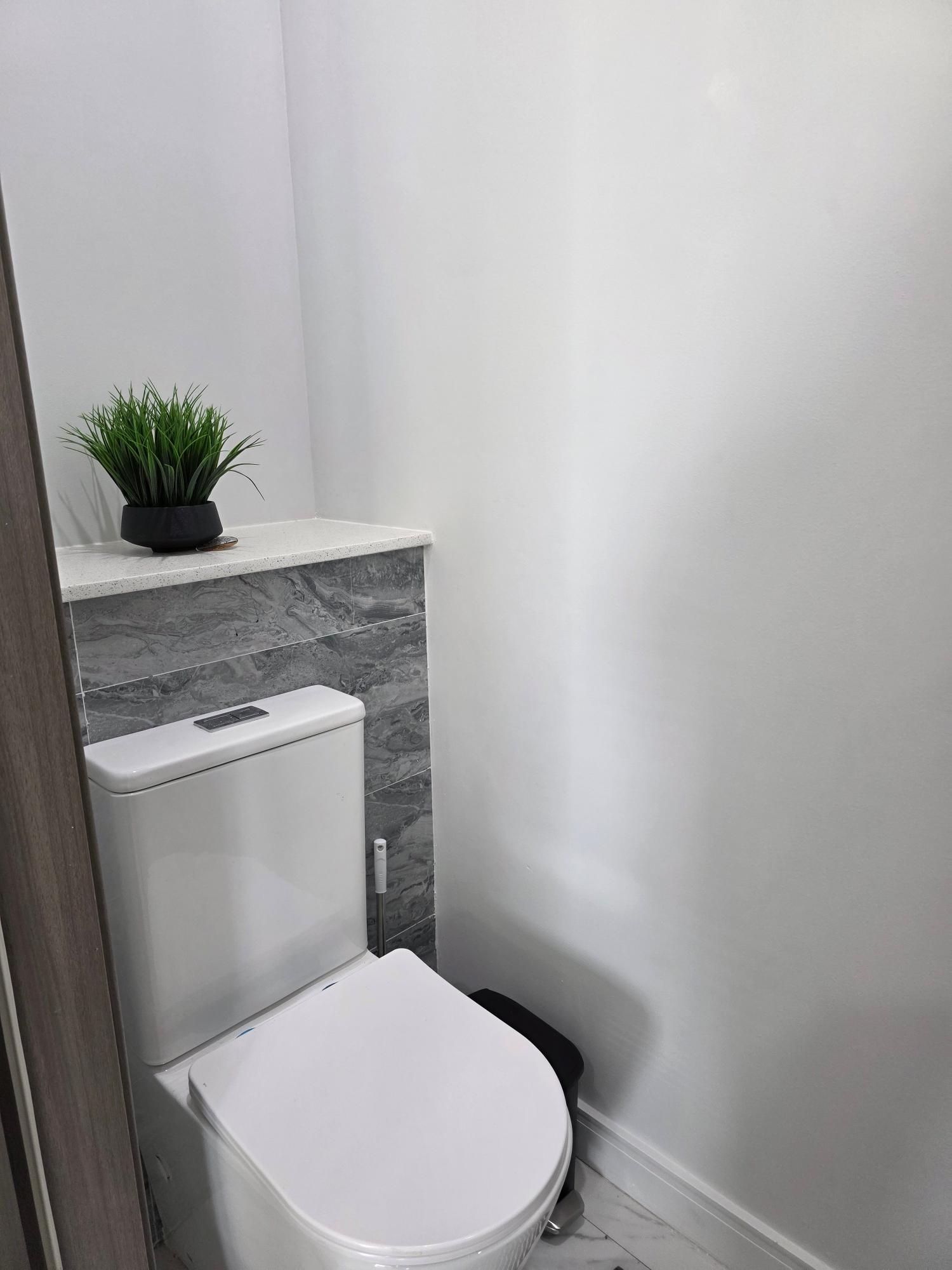 Tenth image of 407-22 Wellington in Kingston 6, St. Andrew, Jamaica - property is For Rent