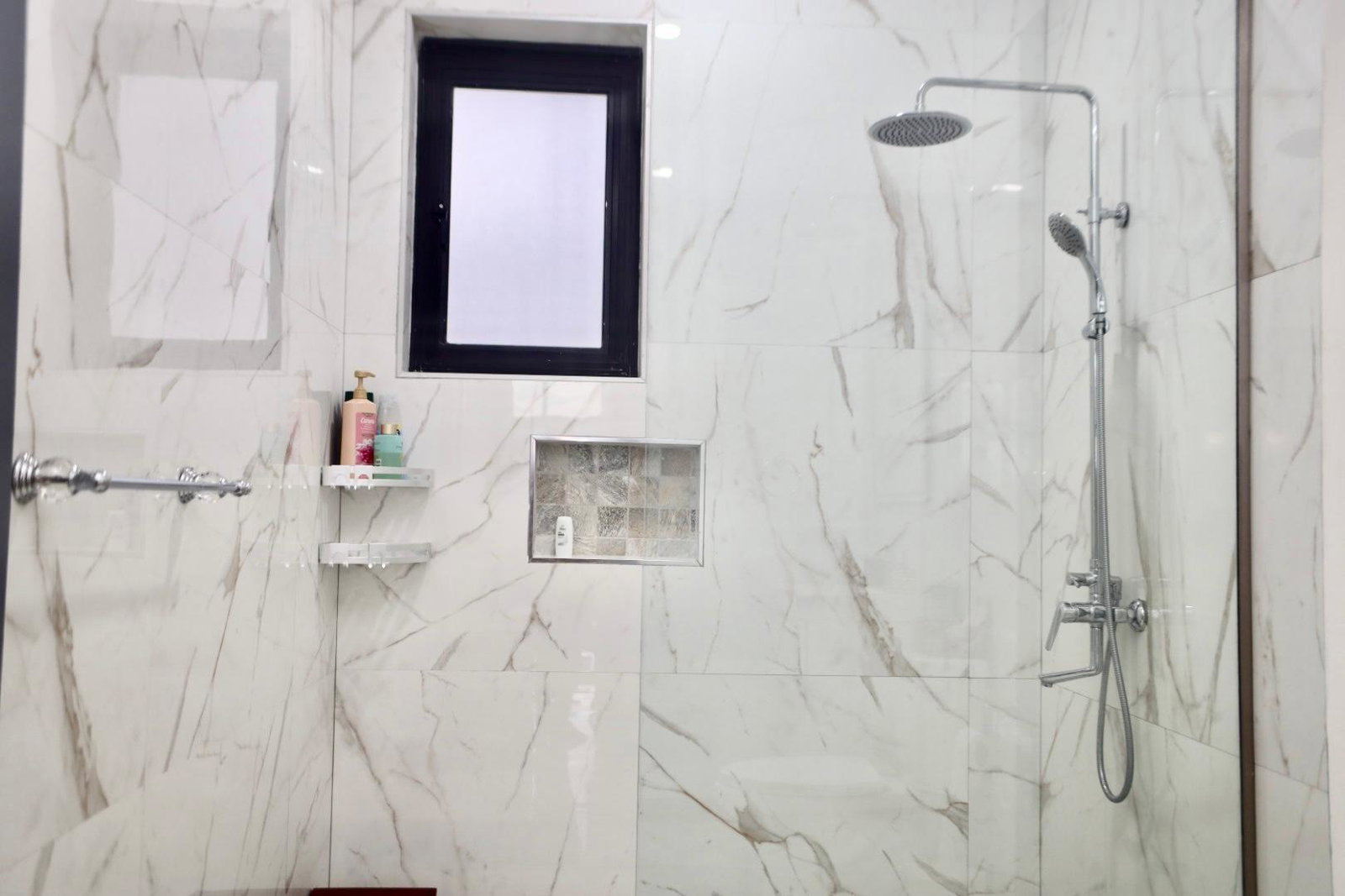 Thirteenth image of 4-34a-34b Chancery Close in Kingston 19, St. Andrew, Jamaica - property is For Rent