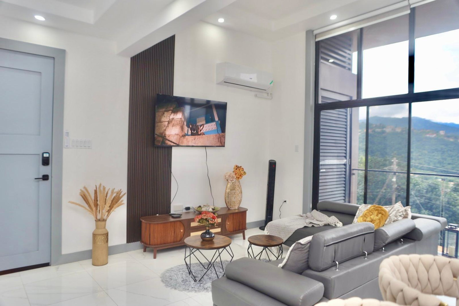 Sixth image of 4-34a-34b Chancery Close in Kingston 19, St. Andrew, Jamaica - property is For Rent